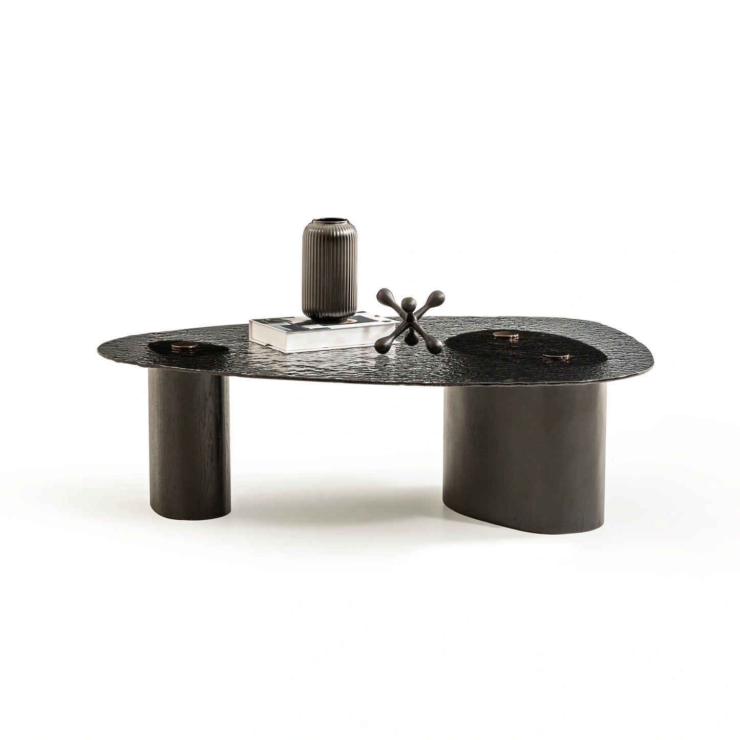 Vista koleksiyonu - Siyah füzyon cam tabla ve siyah meşe kaplama ayaklı yuvarlatılmış üçgen orta sehpa